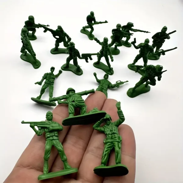 067a62cd-5557-4a6f-96f4-de320f2bd6fb 16pcs Simulation Military Model Soldiers
